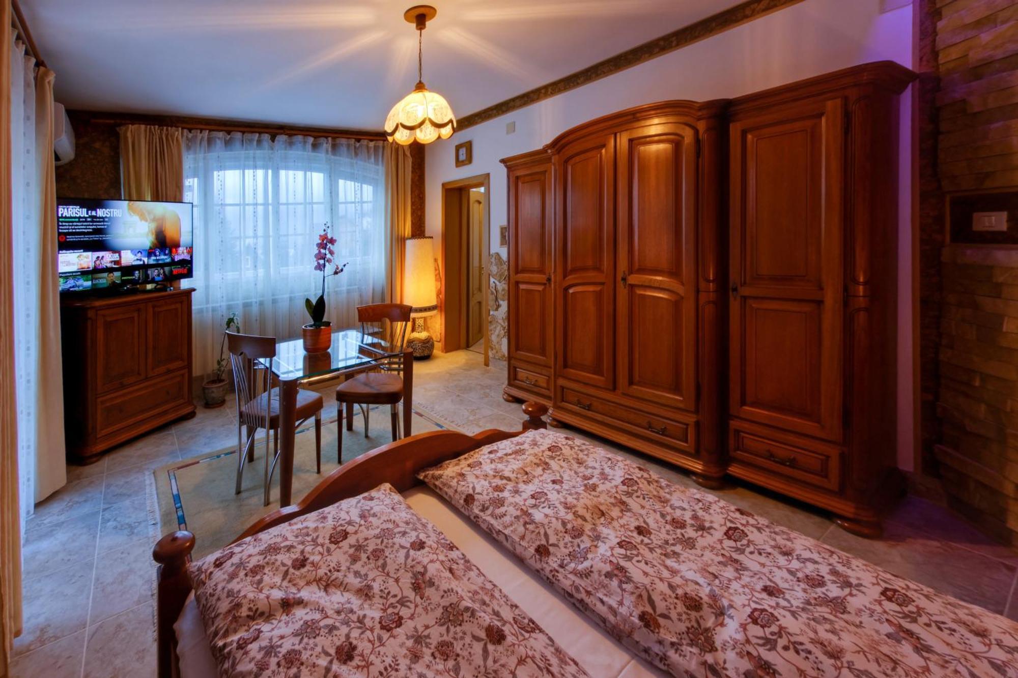 Boutique Hotel Forest Retreat (Adults Only) Busteni Bagian luar foto