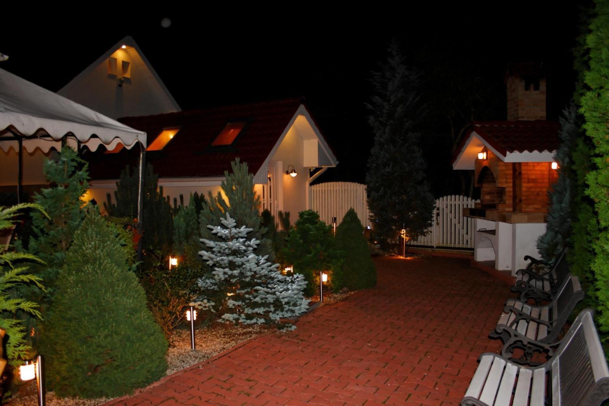 Boutique Hotel Forest Retreat (Adults Only) Busteni Bagian luar foto